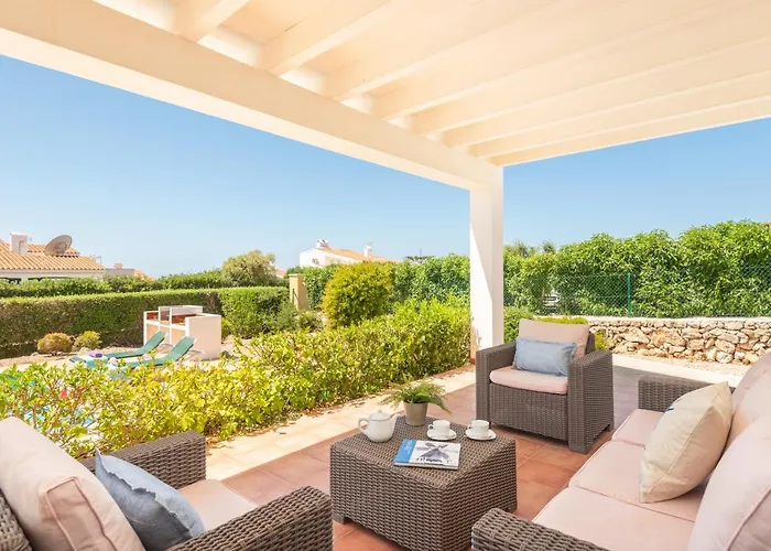 Villa Poppy